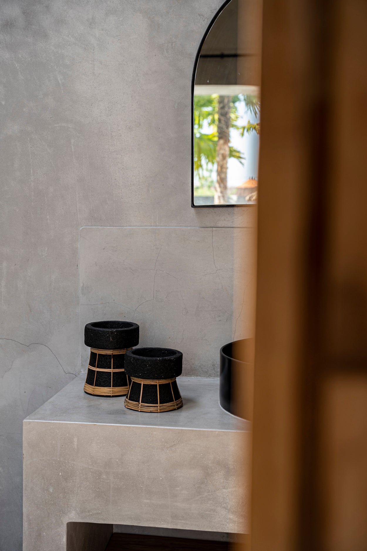 Le Bougeoir Serene - Noir Naturel - M