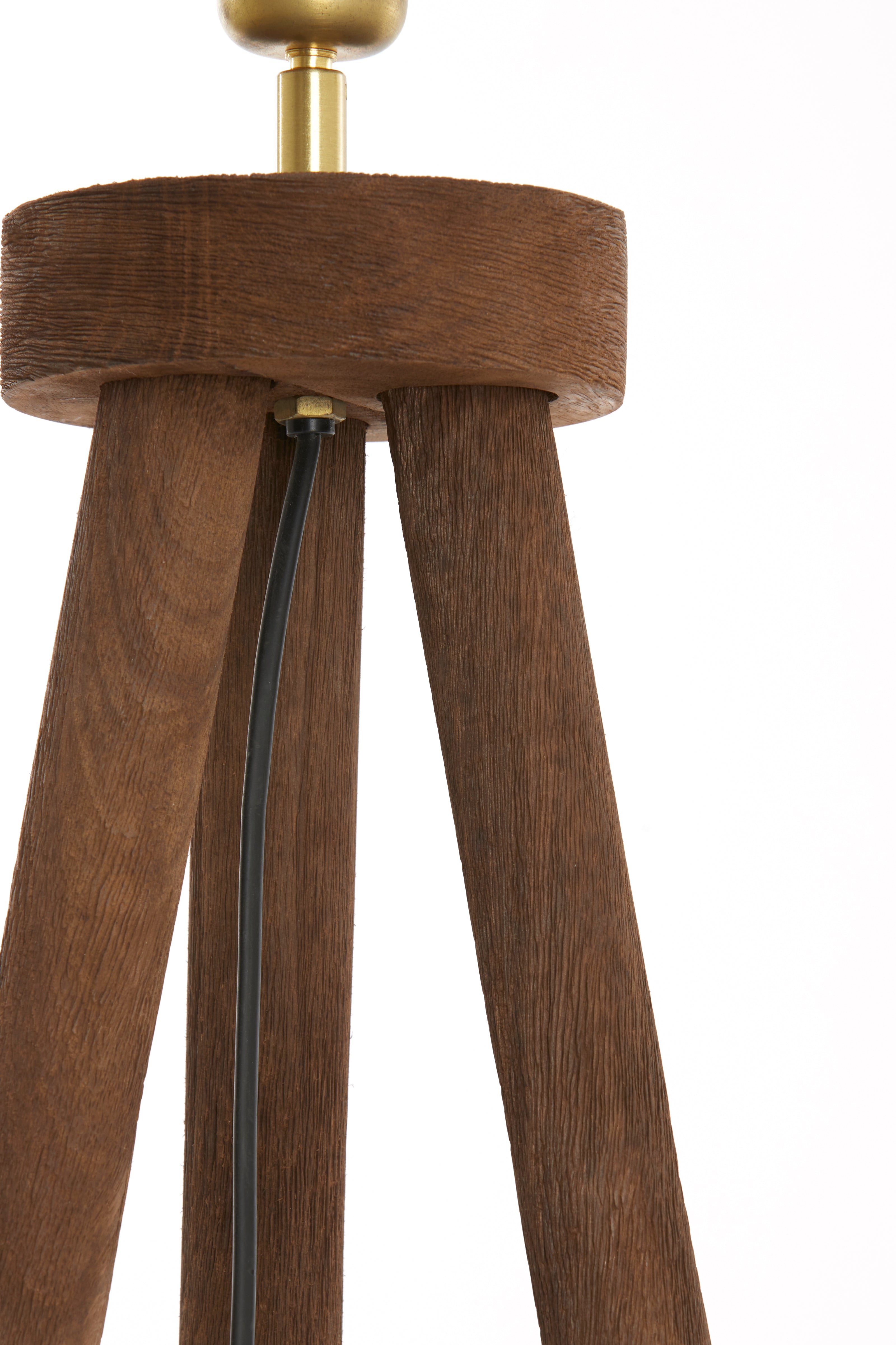 Lampadaire trépied 52x52x122 cm ILIAS bois brun foncé mat