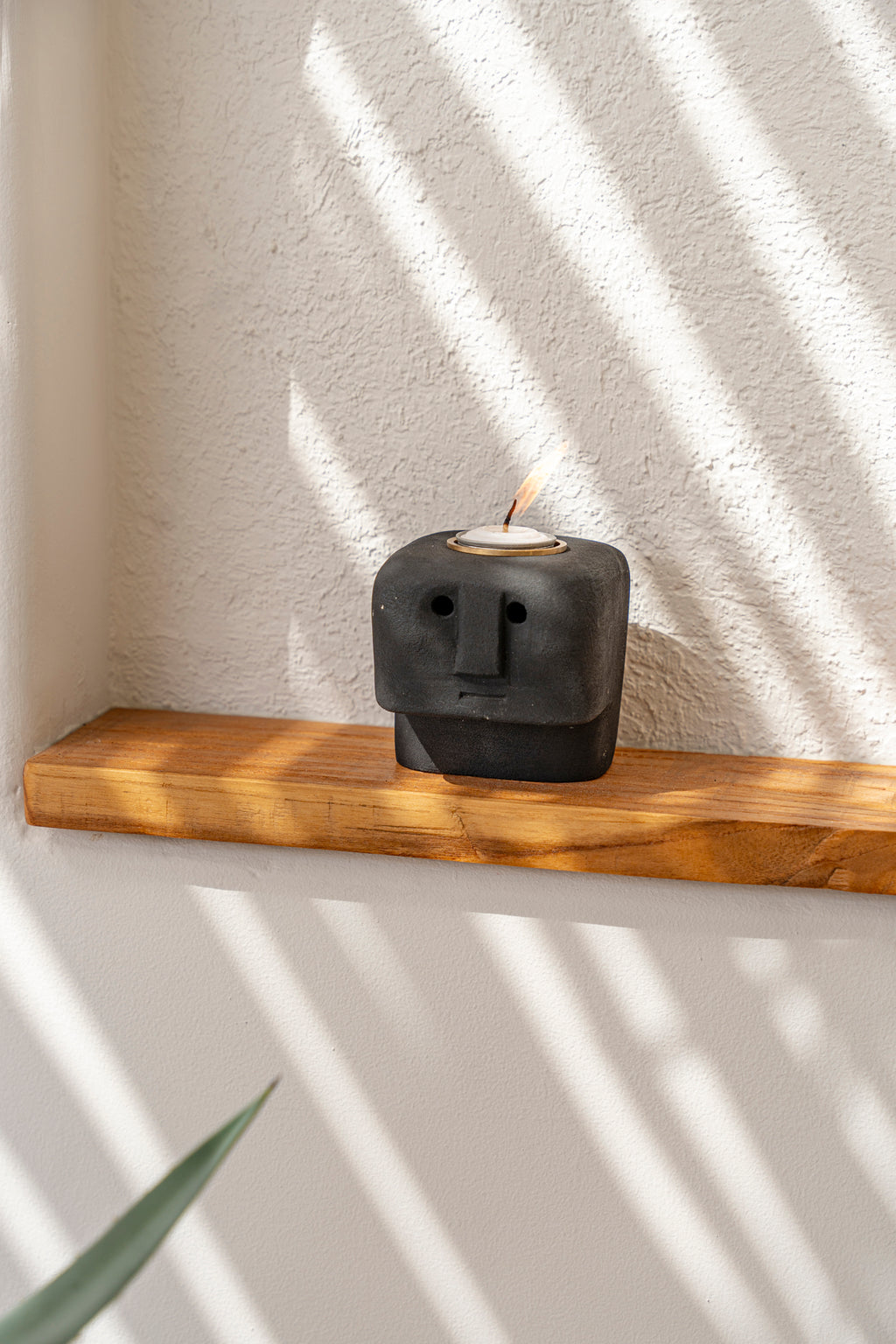 Le Bougeoir En Pierre De Sumba - Noir