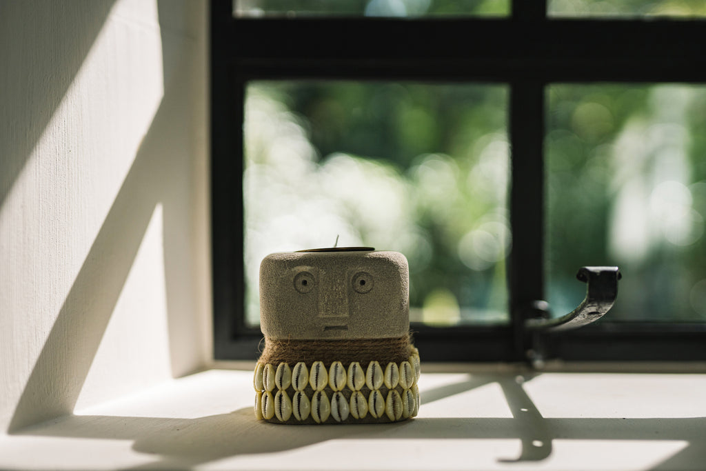 Le Bougeoir En Pierre De Sumba - Gris