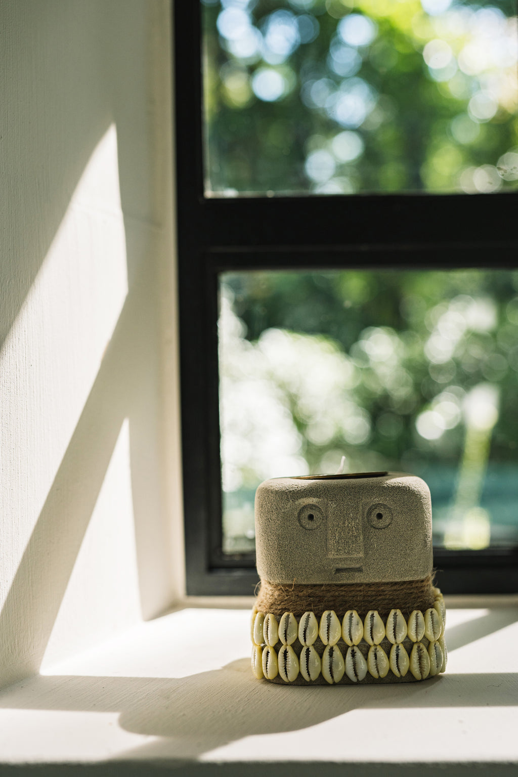 Le Bougeoir En Pierre De Sumba - Gris